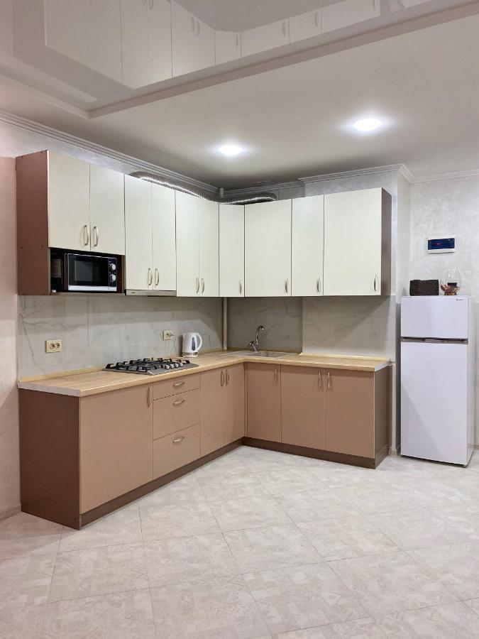 Apartment In Khmelnytsky Street Львів Екстер'єр фото