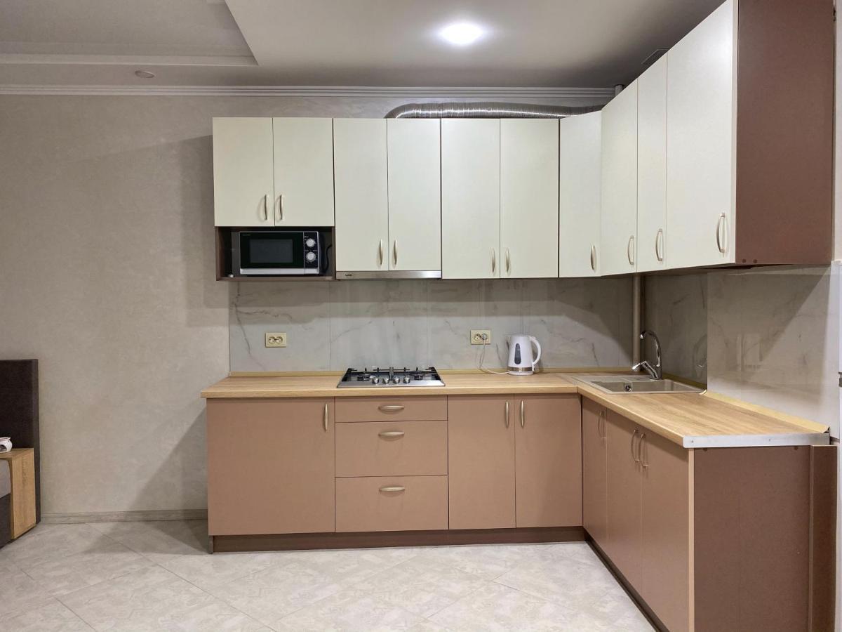 Apartment In Khmelnytsky Street Львів Екстер'єр фото