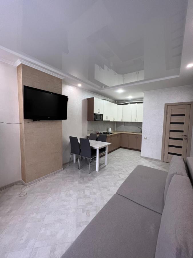 Apartment In Khmelnytsky Street Львів Екстер'єр фото