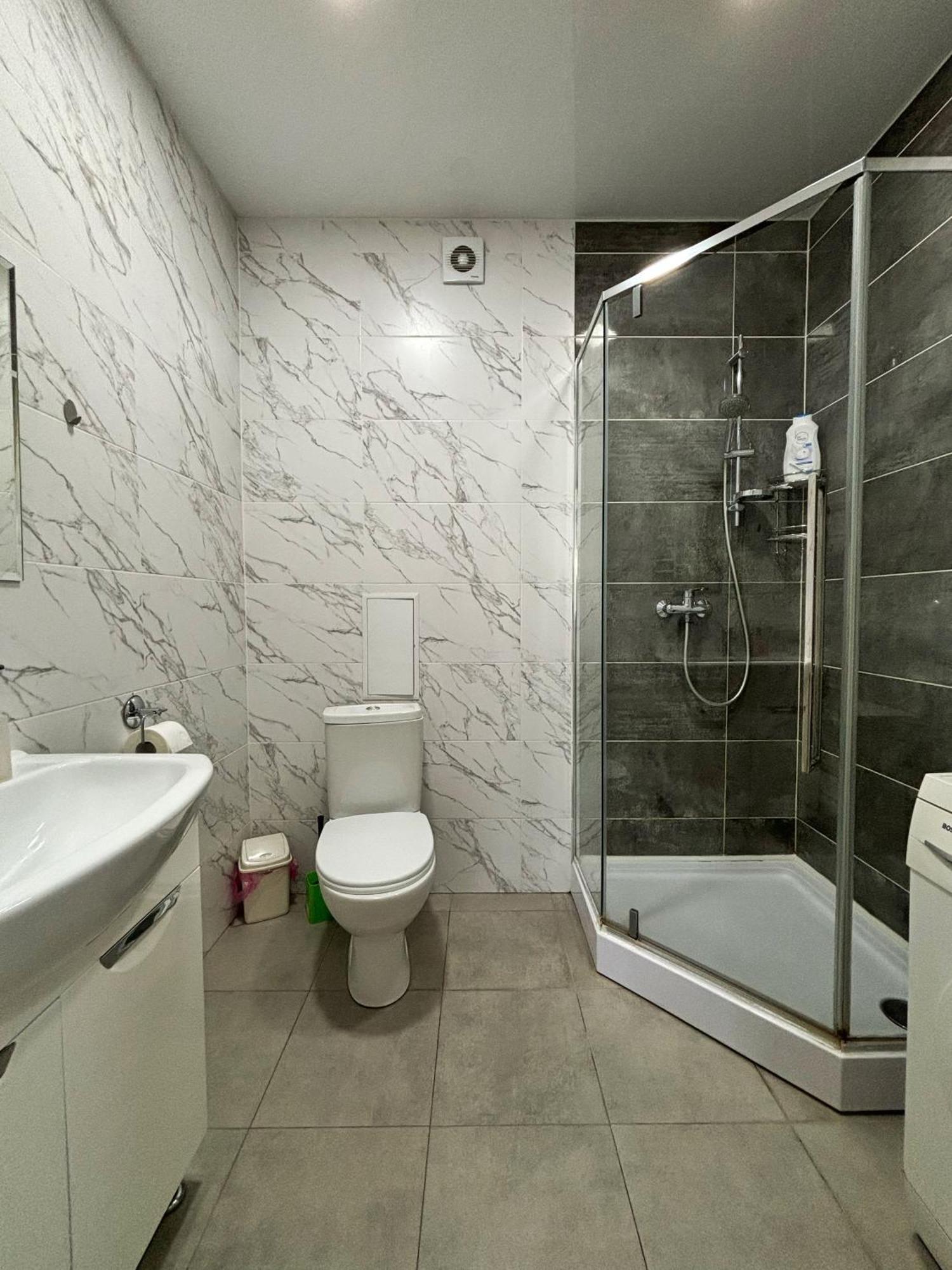 Apartment In Khmelnytsky Street Львів Екстер'єр фото